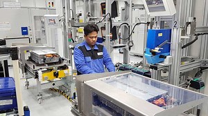 Mercedes-Benz Starts Battery Pack Production For PHEVs In Thailand