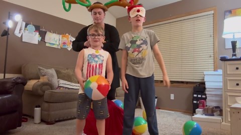 Headlight Assembly Set with Corner Lights 4pcs for 98 to 11 Ford Crown Victoria Headlamp (Chrome Housing with Clear Reflector)