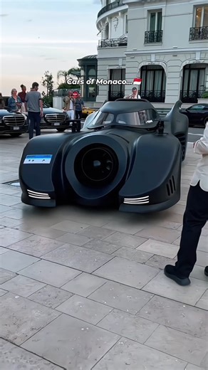 Luxoeus™ on Instagram: "Monaco is a true paradise of luxury, where supercars and rare automobiles dominate the streets like nowhere else in the world. From Bugattis and Paganis to limited-edition Ferraris, even a short walk in Monte Carlo feels like stepping into an elite automotive showcase. Beyond modern hypercars, Monaco is equally famous for its rare and vintage machines. Classic Rolls-Royces, timeless Bentleys, and collector Ferraris appear effortlessly in daily traffic, blending history wi