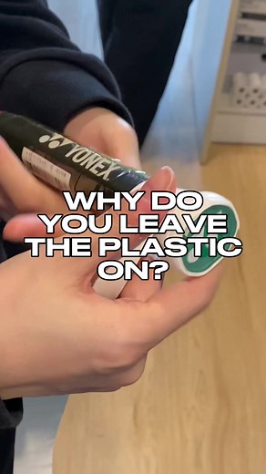 Maintaining Badminton Grip: To Remove or Not to Remove Plastic?