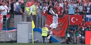 The flying G.O.A.T 😱😂 | Timeline CR7