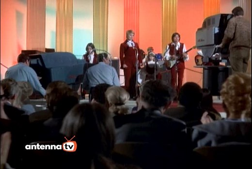 Today in 1970, the premiere episode of “The Partridge Family” aired. Here is a favorite moment from the premiere show! You can watch “The Partridge Family” Saturdays on Antenna TV. What are your favorite “The Partridge Family” moments? #antennatv #rewindtv #thepartridgefamily #tvpreimere #nostalgia #retro | Antenna TV