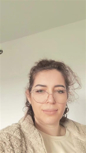 Claudia Bunicuța Zurli (@claudiazurlii)’s videos with I Want to Know What Love Is - yourmusic4ever💯