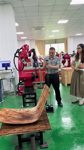 Programming-free spraying robot #industrial #spraying#six-axis#robotic#painting