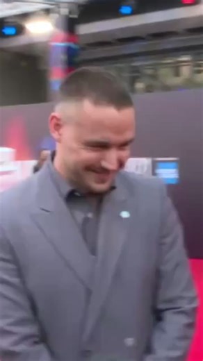 173K views · 771 reactions | One Direction star 'dies after falling from building in Buenos Aires' | Daily Mail Video | Facebook