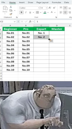 How to Auto Number in Excel (Beginner vs Master) #shorts