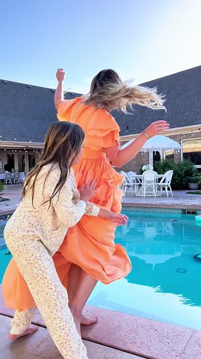 Prom Dress Fails: Hilarious Pool Moments