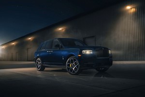 Black Badge Rolls-Royce Cullinan in racing livery delivered in California