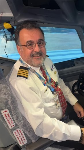 🛫✨ What is the ND in an aircraft? The ND (Navigation Display) is one of the most important screens in a modern cockpit. It shows the aircraft’s route, heading, waypoints, weather radar, terrain, traffic, and many other details pilots need for safe navigation. The ND helps pilots: 🔹 Follow the flight plan 🔹 Monitor winds, altitude restrictions and distances 🔹 Detect storms or terrain ahead 🔹 Stay aware of nearby traffic 🔹 Maintain situational awareness at all times If you’ve ever wondered h