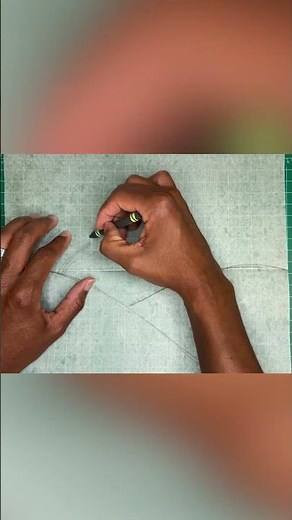 How To Create Faux Stained Glass 🫟🪟 #CrayolaLearning