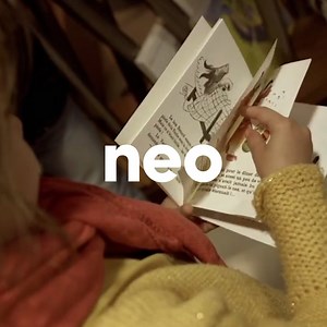 L'incontournable Père Castor fête ses 90 ans ! 🦫 On vous raconte son histoire. 📖 | Neo