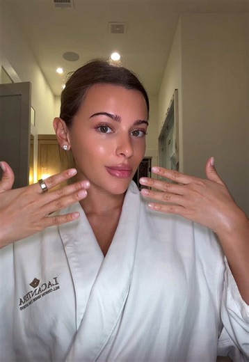 At-Home Nail Cleaning and Refresh Tips