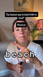 Phonics is the fastest way to teach kids to read! Children should learn the phonics sounds and then learn how to blend them together! If you want help with phonics, check out: Https://www.reading-roots.com #phonics #earlyreading #learntoread #earlyliteracy | Reading Roots