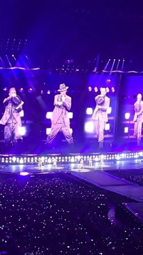 Backstreet Boys – All I Have to Give LIVE | Düsseldorf 2026