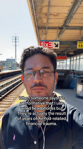 Wired Earphones After AirPod Financial Trauma