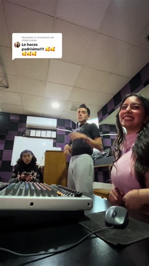 Mi Sueño Ideal con Rapunzel: Danna Paola