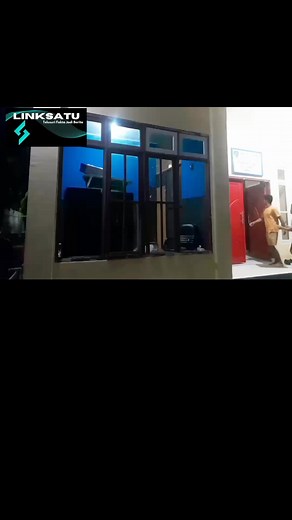 Video Amatir: Kondisi Bangunan Asrama HPMS Cabang Ambon, Tampak Ada Beberapa Yang Rusak Pasca Di Rehab. | Linksatu.com