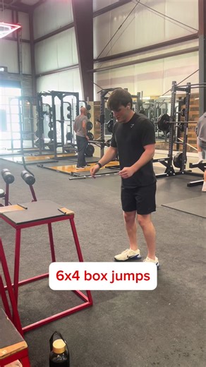 Leg day cardio #CapCut #selfimprovementdaily #powerbuilding #potentialmaximization