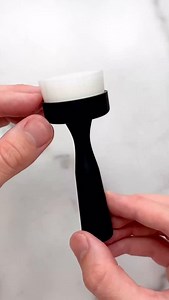 Say hello to your new favorite blending tool! The @inklipse Simon Hurley create. Ink Blending Brush is here to take your ink blending to the next level. ✨👀 #rangerink #simonhurley #simonhurleycreate #inkblendingbrush | Ranger Ink