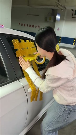 Do you know how to get the keys out of the car? #automobile
