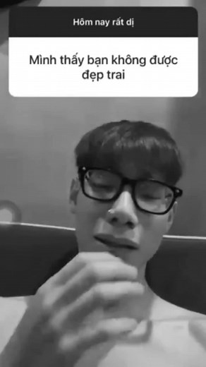 Nhìn ảnh ốm vậy 😿😿#mck #MCK #fypシ゚viral #xhtiktok