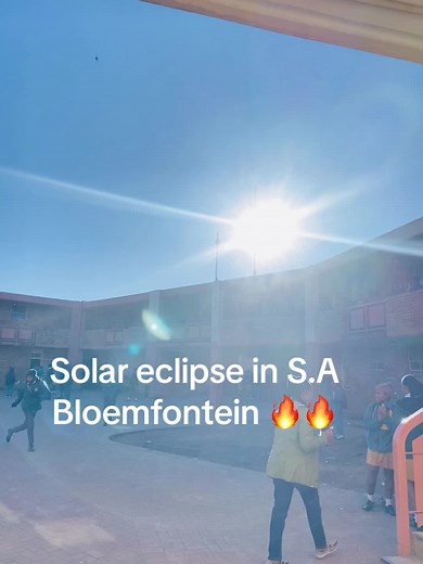 This was this morning 😳😳#solareclipse #satiktok🇿🇦 #viralvideo #fypシ゚viral #george