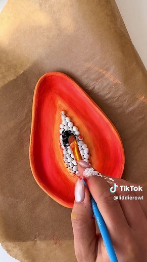 DIY Papaya Plate Clay Sculpture