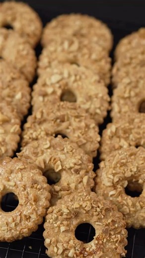 Recipe in description #cookiesrecipe #cookies #peanut