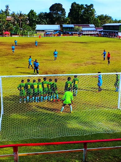 Kiu United vs St Peter FC Christmas Semi-Final 2025