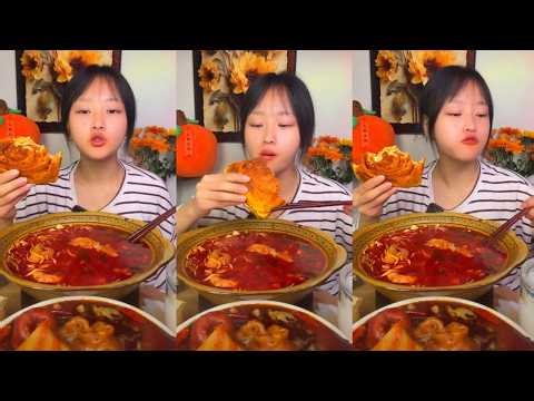 SPICY CHINESE MUKBANG: HUGE BOWL OF RED HOT MALATANG & BREAD ASMR | EXTREME SPICY CHALLENGE