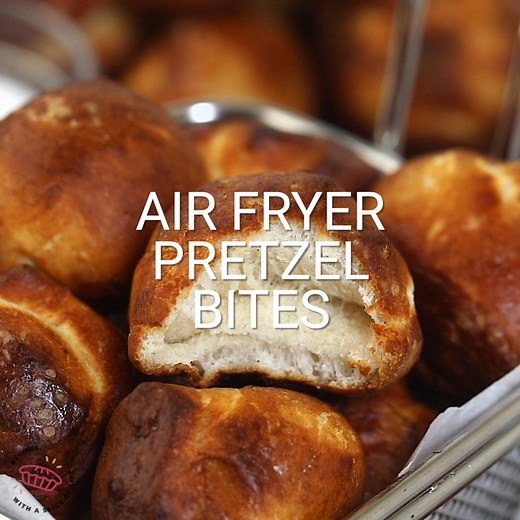 These Air Fryer Pretzel Bites are made from PIZZA DOUGH! See for yourself how easy they are to make! https://www.crazyforcrust.com/air-fryer-pretzel-bites-recipe/ | CrazyforCrust