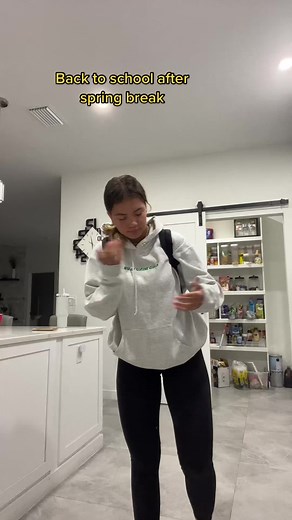 First day back to school after spring break . Check our Vacation week in Hawaii : It’s me Ali channel . #backtoschool #springbreak #school #morningroutine @aliss0ngonzalez