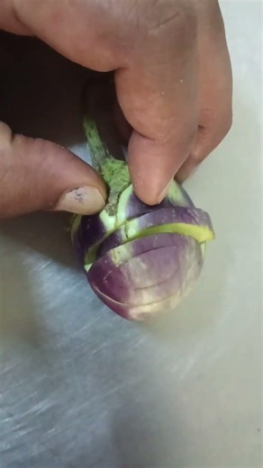 baigan simple design #cuttingart #cuttingskills