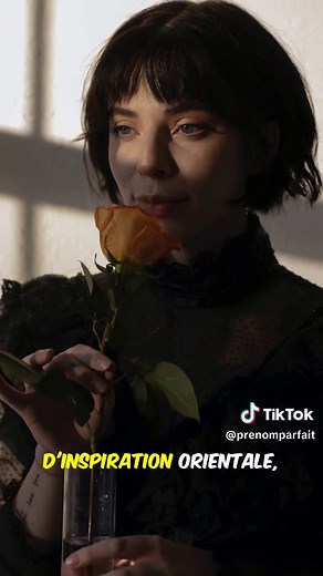 20 Beaux Prénoms de Filles qui Commencent par E