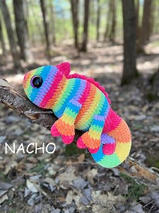 CROCHET PATTERN: Nacho the Chameleon - Etsy