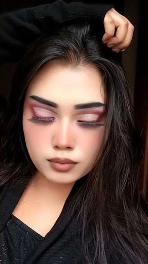 red eyeshadow makeup 💄 #shorts