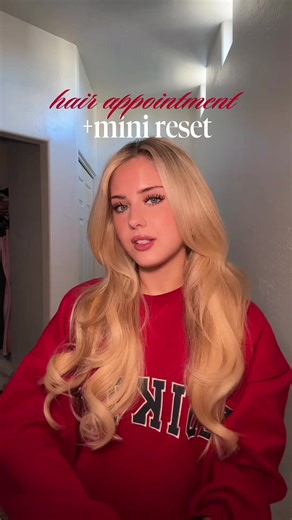 Taking Out Hair Extensions and Resetting Life