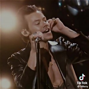 29K views · 893 reactions | Happy TikTok Tuesday! I fear we as a society moved on too fast from this performance of him opening the 2021 Grammy Awards﫠朗 via 18hrry on TikTok Alex遼 | All the Love for Harry | Facebook