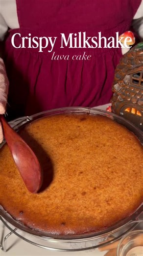 Milkshake lava cake recipe – break the crispy top for lava milkshake