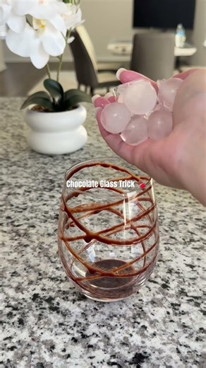 Chocolate Glass Trick. #hacks #asmr#kitchenhack #foodhack #drinkhack