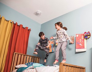 First Alert's All-in-One HomeKit-Enabled Smoke Detector, Speaker, and Alexa Assistant Now Available to Order