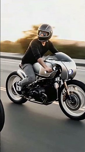 BMW R100 RS Cafe Racers