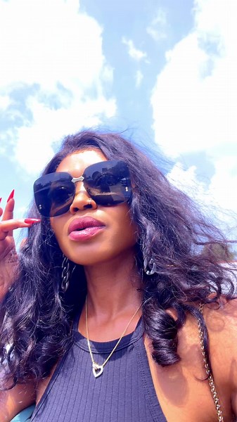 K.O Family (@k.ofamily)’s videos with My Star Go Shine - Roxie Vance