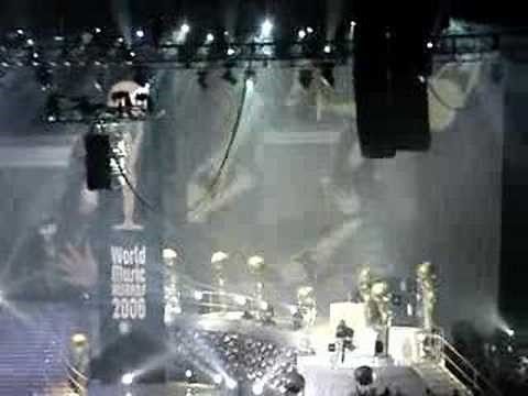 Beyonce and Michael Jackson WMA 2006