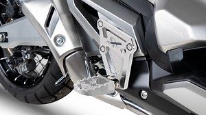 BARRACUDA per Honda X-ADV 2020! BARRACUDA.… Top Italian Design! https://www.barracudamoto.com/moto/honda/x-adv-2044/x-adv-2017-20/ | Barracuda Moto Italia