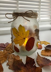Easy leaf mason jar lanterns nature craft - Growing Family