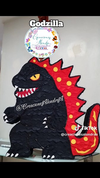 Piñata personalizada de Godzilla: Ideas creativas