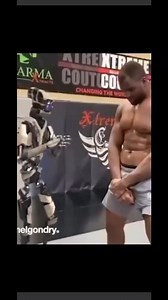 715K views · 1.5K reactions | Dites à JOSHUA que iln y a que ROBOCOP qui peut ne serait-ce que un peu Chatouiller Francis  | Je donne les mains | Facebook