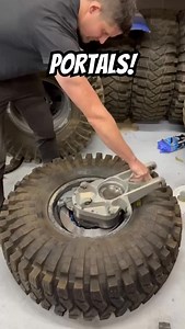 Race portals give you an extra 4.5” of ground clearance, reduce the stress on the drivetrain and put your axles horizontal with the ground at ride height. #offroad #offroadracing #offroading #4x4 #ultra4 #kingofthehammers #jeep | Jensen Bros. Off-Road Parts