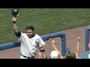 Jason Giambi hits 300th homer of his career